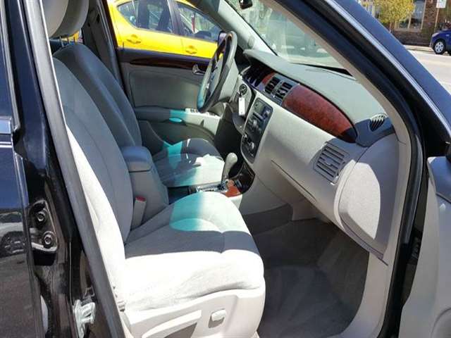 2011 Buick Lucerne CX 4dr Sedan